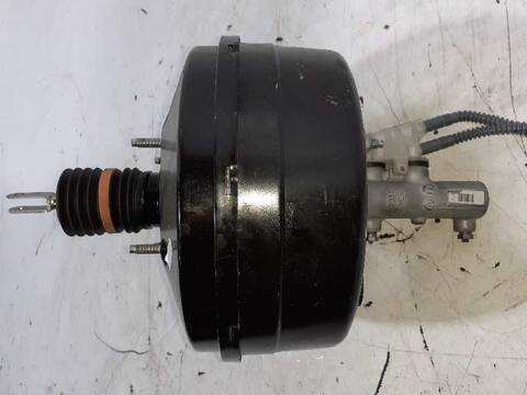 Foto 3ª: Servofreno Mercedes Clase V 200 136CV 100KW (2014)