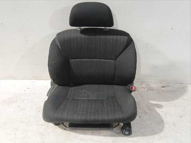 Foto 2ª: Asiento Delantero Derecho Toyota Auris 1.6 ZRE151_) 124CV [1ZR-FE] (2006)
