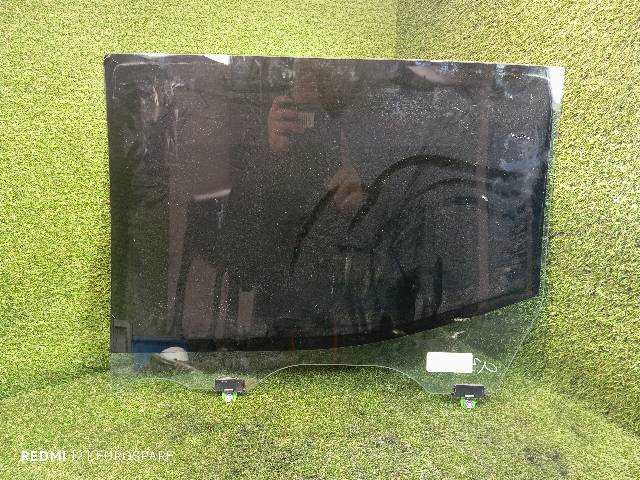 Foto 2ª: Luna Trasera Derecha Nissan Navara 2.3 TD D23 [YS23] (2018)