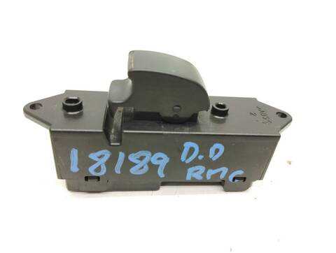 Foto 3ª: Botonera Elevalunas Mitsubishi Outlander 2.0 DI-D INTENSE 140CV 103KW [BSY] (2007)
