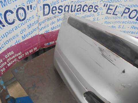 Foto 2ª: Paragolpes Trasero Bmw Serie 3 315 320D BERLINA 136CV 100KW [20-4D-1 D] (2001)