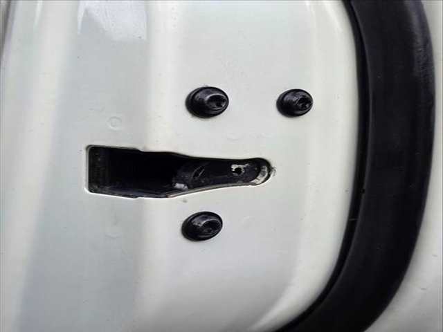 Cerradura Puerta Delantera Derecha Ssangyong Rodius XDI PREMIUM 155CV 114KW