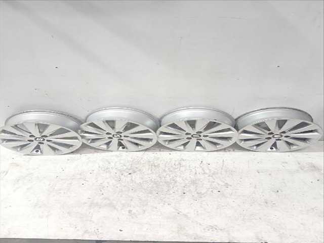 Juego LLantas Seat Arona XPERIENCE PLUS 110CV