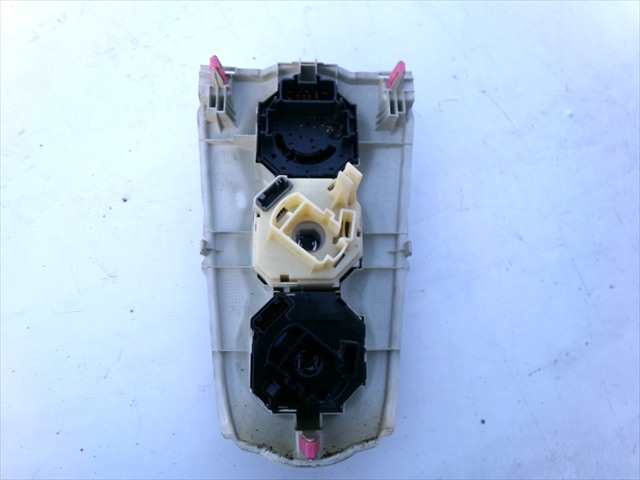 Foto 2ª: Mando Calefacción A. A. Toyota Yaris 1.4 D 2006-2011 [1ND] (2006)
