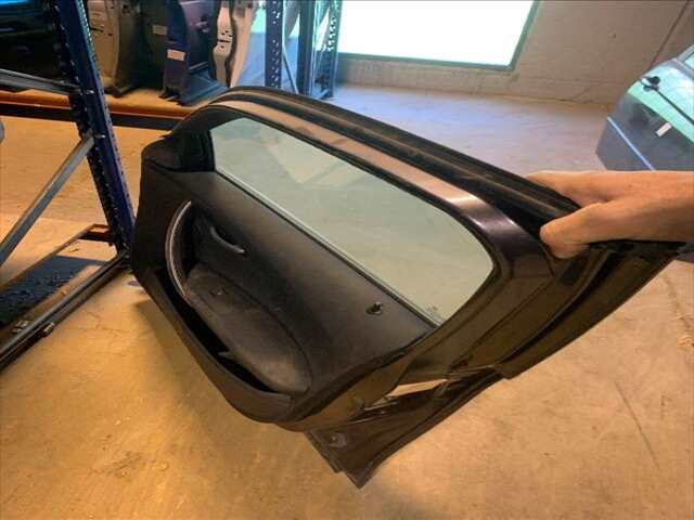 Foto 3ª: Puerta Delantera Derecha Bmw Serie 1 120 2.0 D E81, E87) [20-4D-A] (2005)