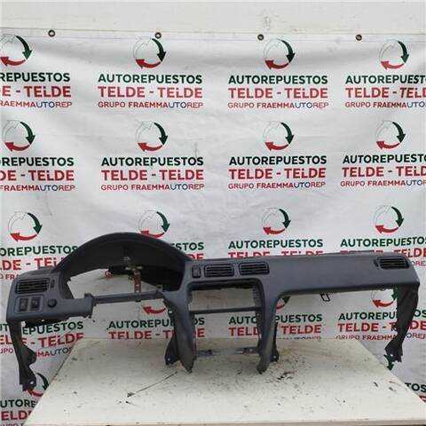 Salpicadero Toyota Starlet 1.3