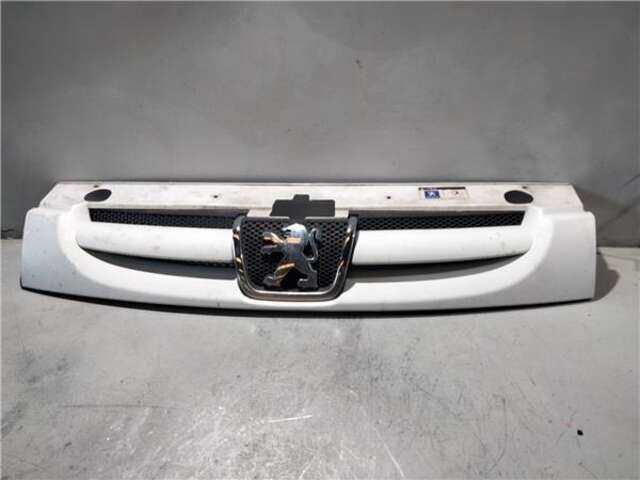 Rejilla Delantera Peugeot Partner 1.6 CONFORT [1.6 LTR. - 55 KW 16V HDI CAT (9HT - DV6BTED4)]