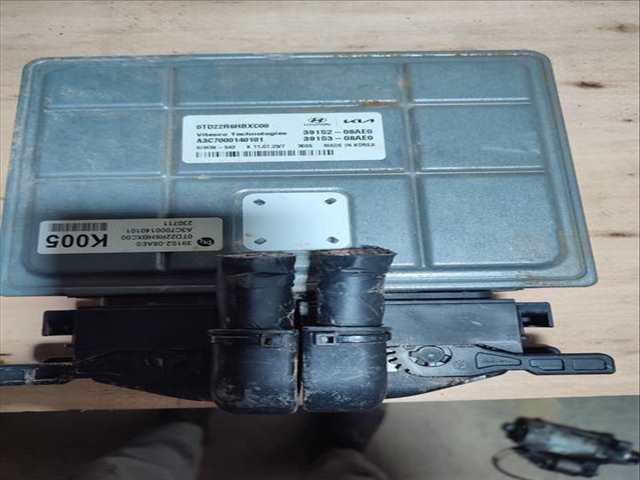 Foto 2ª: Centralita Motor ECU Kia Niro VERSION INDEFINIDA (2022)