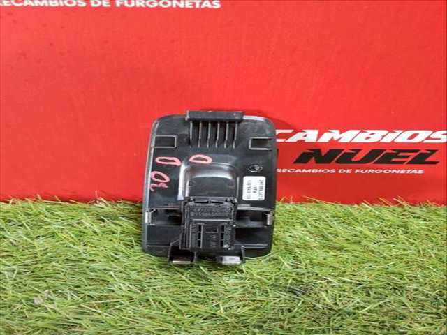 Foto 2ª: Botonera Elevalunas Ford Tourneo 1.5 ACTIVE [1 5 LTR. - 84 KW ECOBOOST CAT] 114CV [DPB] (2023)