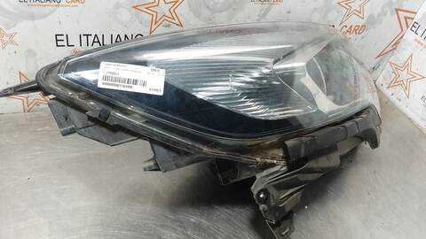 Foto 3ª: Faro Derecho Opel Zafira SELECTION 140CV 103KW [A14NET] (2013)