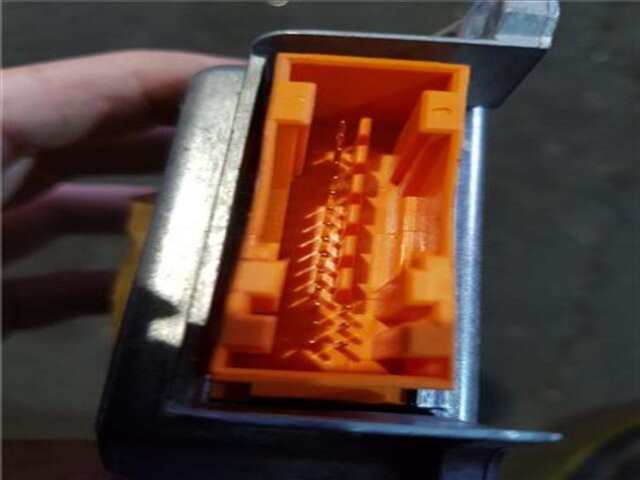 Foto 3ª: Centralita Airbag Peugeot 206 2.0 HDI 90 [RHY (DW10TD)]