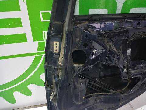 Foto 2ª: Puerta Trasera Derecha Bmw Serie 3 315 320D 136CV [M47D20] (1998)