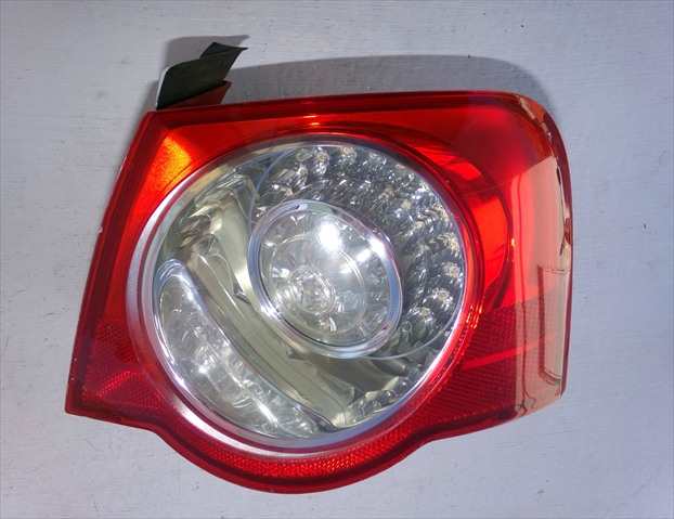 Piloto Trasero Derecho Volkswagen Passat 2.0 TDI 2005-2011