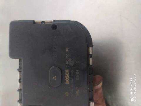 Foto 3ª: Caja Mariposa Citroen C3 1.6 16V SX PLUS 109CV 80KW (2002)