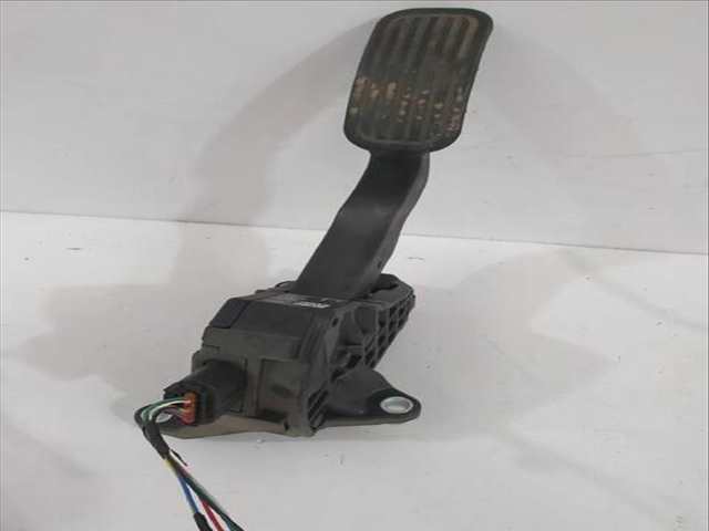 Foto 3ª: Pedal Acelerador Toyota Corolla 1.8 HYBRID ZWE211) 122CV [2ZR-FXE] (2019)