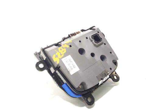 Foto 4ª: Mando Multifuncion Mazda 3 2.2 TD CAT 150CV 110KW [SH] (2015)