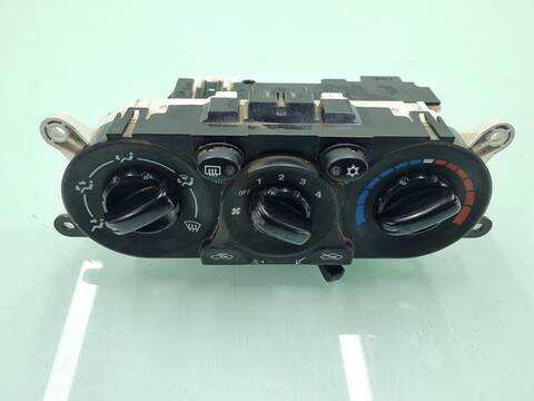 Mando Calefacción A. A. Mitsubishi L200 INFORM DOPPELKABINE 4WD 136CV 100KW