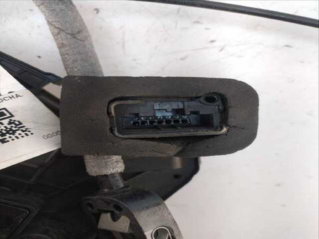 Foto 3ª: Cerradura Puerta Trasera Derecha Seat Leon 2.0 TDI (2012)