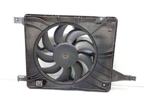 Foto 2ª: Electroventilador Nissan Qashqai ACENTA 150CV 110KW [M9R EUR04] (2007)