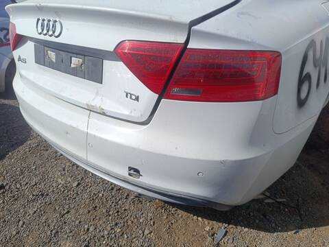 Foto 2ª: Paragolpes Trasero Audi A5 2.0 TDI 110KW) 150CV