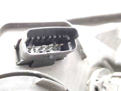 Foto 3ª: Faro Derecho Renault Scenic 1.4 16V JZ0F JZ1V) 131CV 96KW [H4J700] (2010)