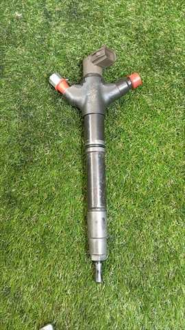 Foto 2ª: Inyectores Toyota Rav4 2.2 D EURO 4 [2ADFTV] (2010)