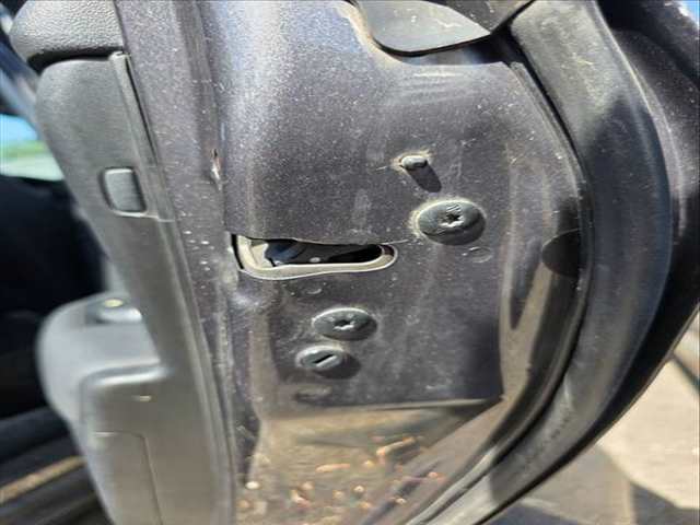 Cerradura Puerta Trasera Derecha Citroen C4 BHY BERLINA