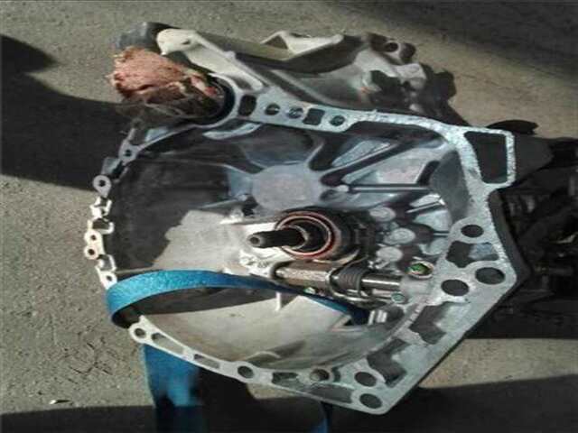 Foto 3ª: Caja Cambios Citroen C1 1.0 SX [1.0 LTR. - 50 KW] [1KRFE]