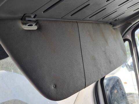 Parasol Derecho Volkswagen Crafter COMBI 30 163CV 120KW