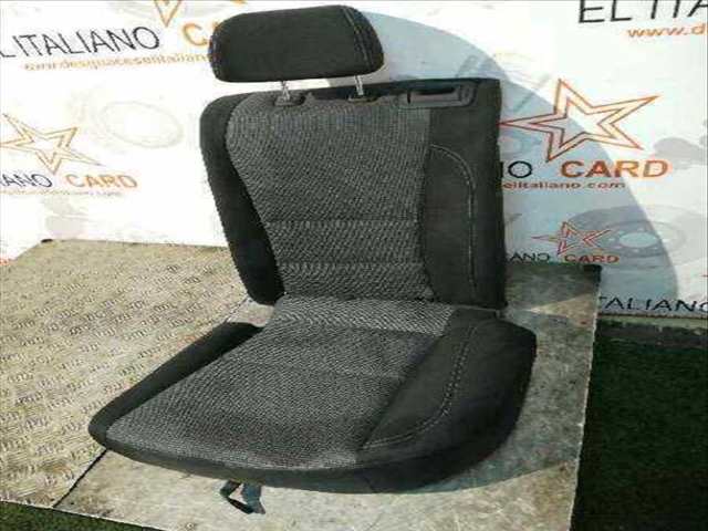 Foto 3ª: Asientos Traseros Hyundai i30 COUPE 128CV 94KW (2012)