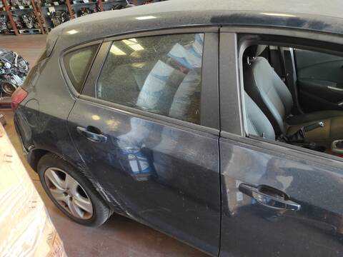 Puerta Trasera Derecha Opel Astra A17DTR BERLINA