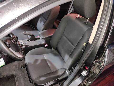Asiento Delantero Izquierdo Mazda 3 Y6 BERLINA