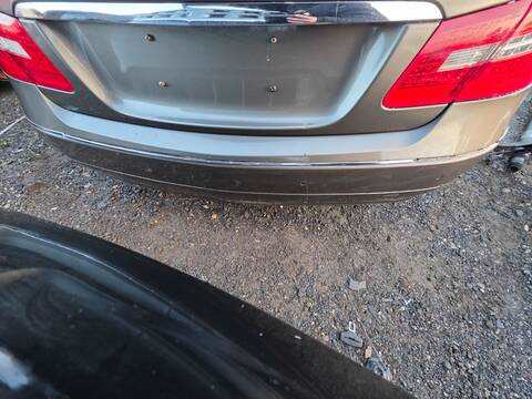 Paragolpes Trasero Mercedes Clase E 180 OM651911 COUPE AUT.