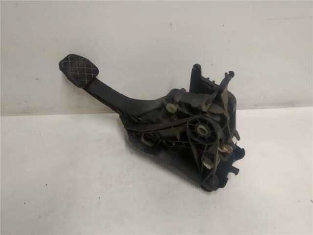 Pedal Embrague Volkswagen Golf 1.6 BLUEMOTION [1.6 LTR. - 81 KW 16V TDI DPF]