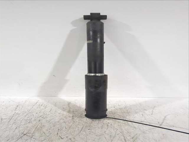 Foto 2ª: Amortiguador Trasero Derecho Toyota Auris 1.6 ZRE151_) 124CV [1ZR-FE] (2006)