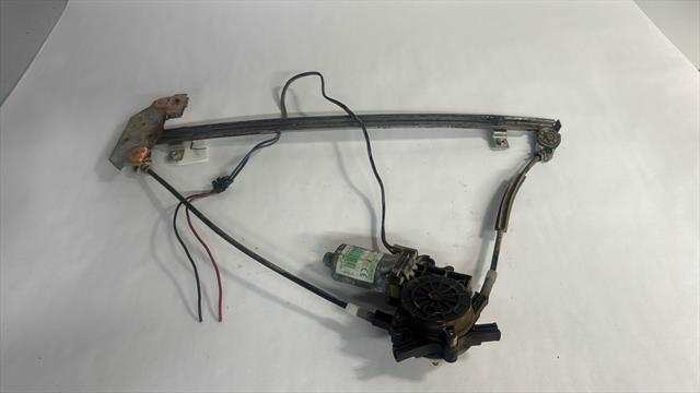 Elevalunas Eléctrico Delantero Derecho Nissan Terrano 2.7 DIESEL