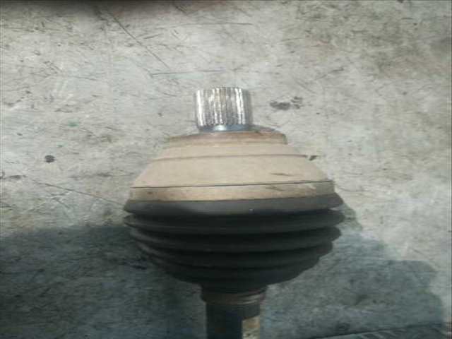 Foto 4ª: Transmision Delantera Izquierda Skoda Octavia ACTIVE 105CV 77KW [CLH] (2015)