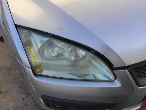 Faro Derecho Ford Focus KKDA BERLINA