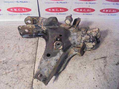 Brazo Suspension Delantero Derecho Nissan Terrano 2.7 TD 101CV 74KW