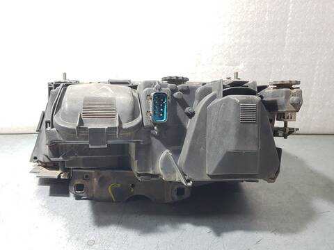 Foto 2ª: Faro Derecho Bmw Serie 7 720 730I 218CV 160KW [308S1] (1995)