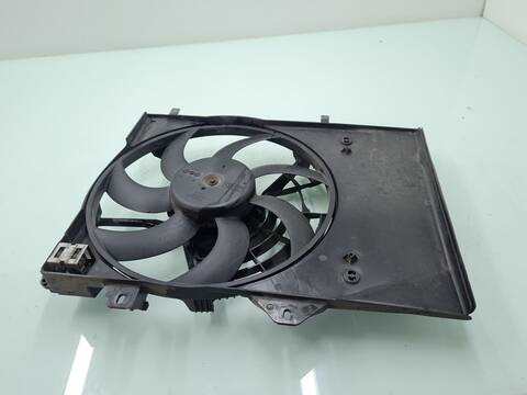 Foto 3ª: Electroventilador Opel Crossland 1.2 75) 131CV 96KW [D 12 XHT (EB2ADTS),B 12 XHT (EB2DTS),F 12 XHT (EB2] (2018)