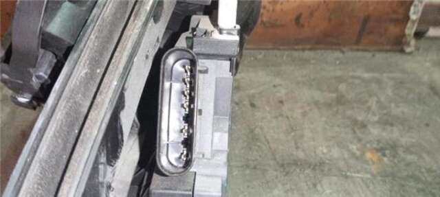 Foto 3ª: Cerradura Puerta Trasera Derecha Ford Focus 1.6 TDCI [T1DA]