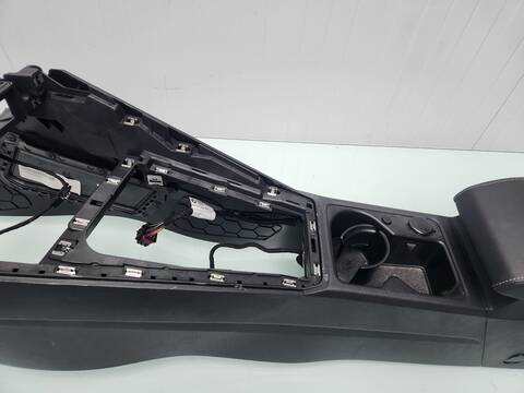 Foto 4ª: Consola Central Volkswagen Golf STYLE 115CV [DXDE] (2024)