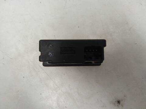 Foto 3ª: Centralita Motor ECU Volkswagen Golf 2.0 TDI 116CV 85KW [DSUD,DXRC,DTRB,DTRD] (2022)