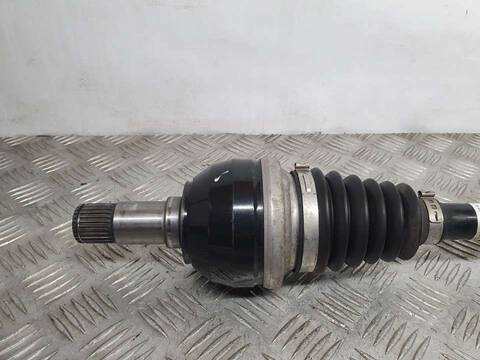 Foto 3ª: Transmision Delantera Izquierda Mercedes Clase G 230 GLA 200 CDI 156.908) 136CV 100KW [651930] (2018)