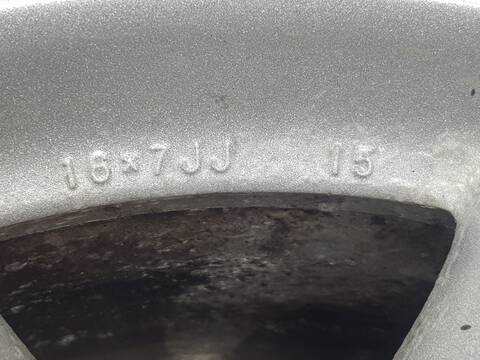 Foto 2ª: LLanta Aleacion Toyota Land Cruiser TD VX 3-PTAS.) KZJ90) (1996)