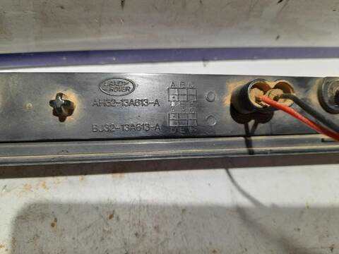 Foto 3ª: Piloto Trasero Central Land Rover Range VERSION INDEFINIDA (2013)