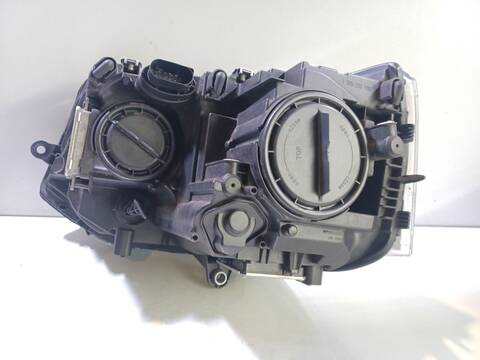 Foto 3ª: Faro Derecho Volkswagen Multivan 2.0 BITDI 4MOTION 180CV 132KW [CFCA] (2012)