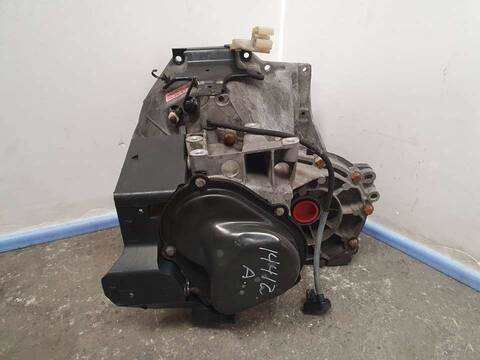 Foto 3ª: Caja Cambios Ford Fiesta AMBIENTE 75CV 55KW [UGJC] (2014)