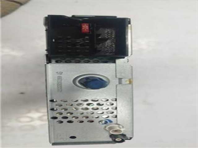 Foto 3ª: Sistema Audio Radio CD Peugeot 308 1.6 CONFORT [1 6 LTR. - 80 KW HDI FAP CAT 9HZ - DV6TED4)] 109CV [9HZ (DV6TED4)]